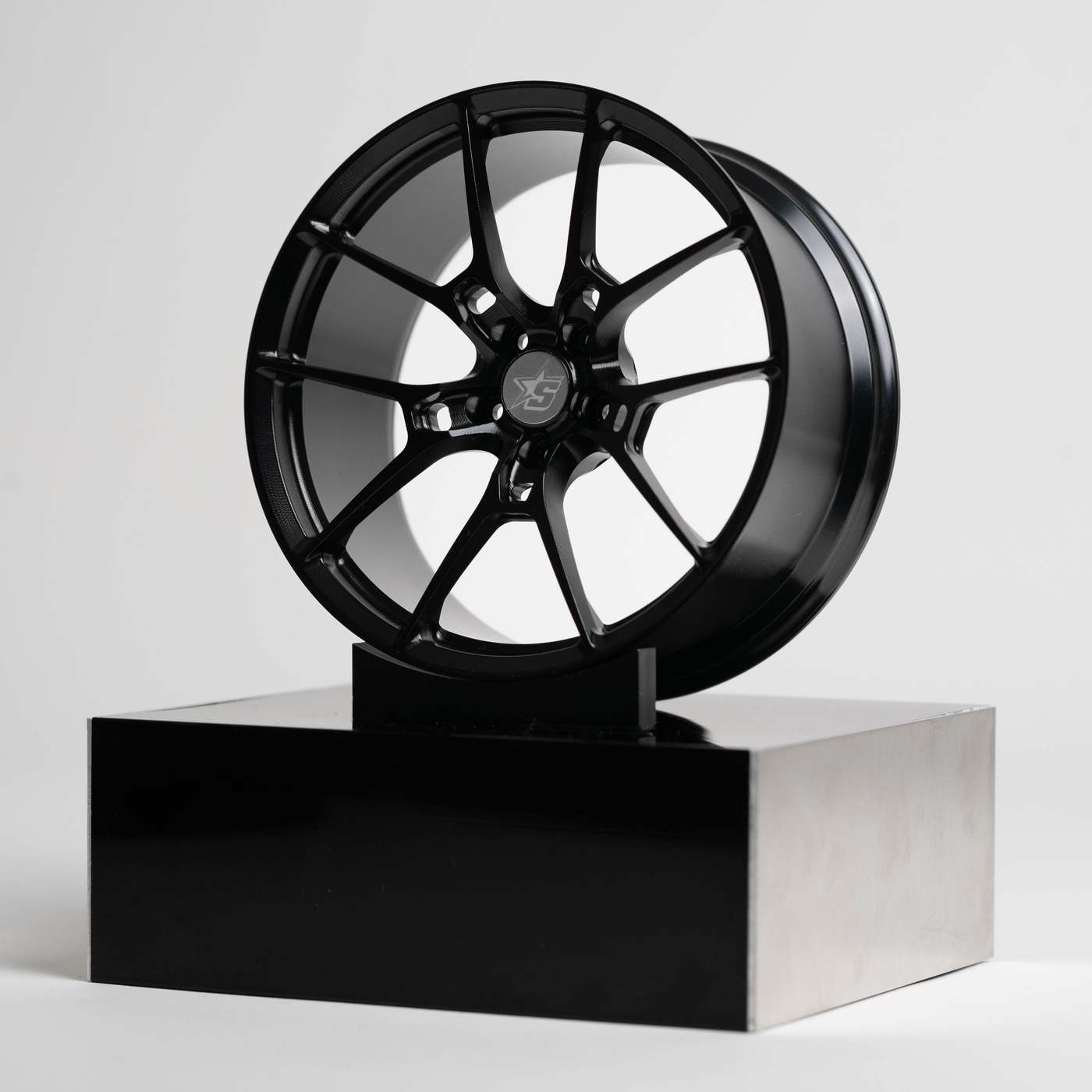 G025 | Édition
