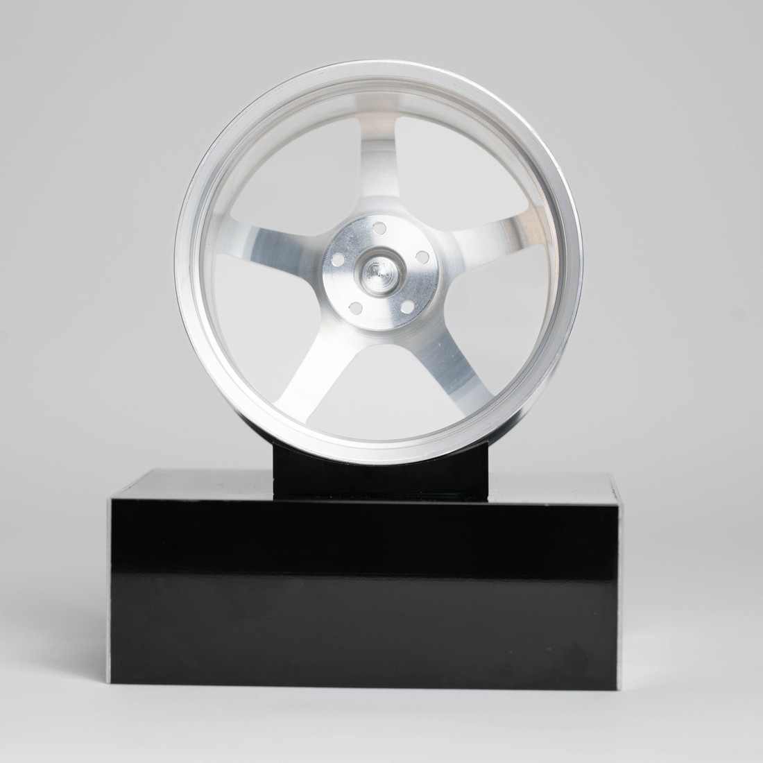 TE37 | Diamond Silver | Red