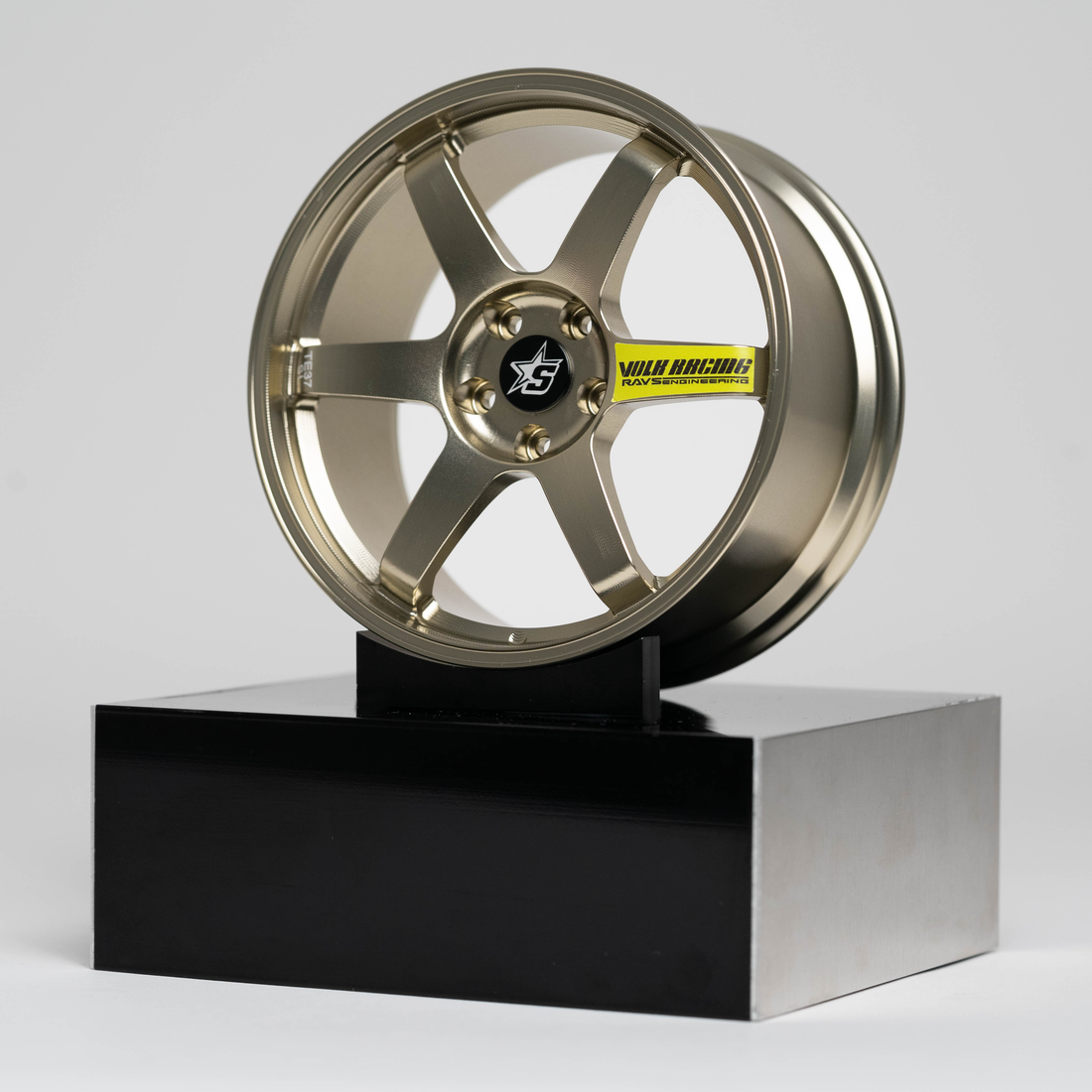 TE37 | Gold Edition | Yellow